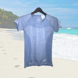 Nike Dri-Fit Short Sleeve Athletic Shirt Light Blue